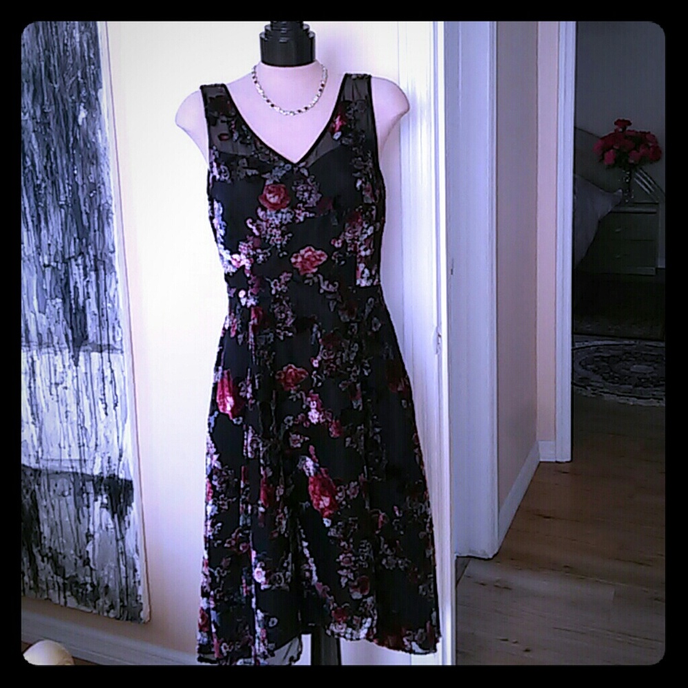 WH/BM dress